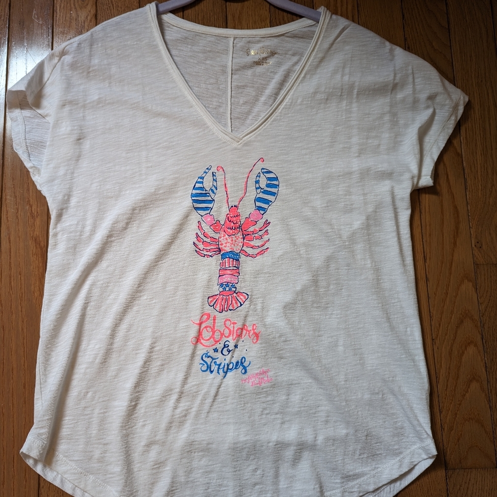 Lilly Pulitzer Colie Graphic Tee in Lobster & Stripes NWOT